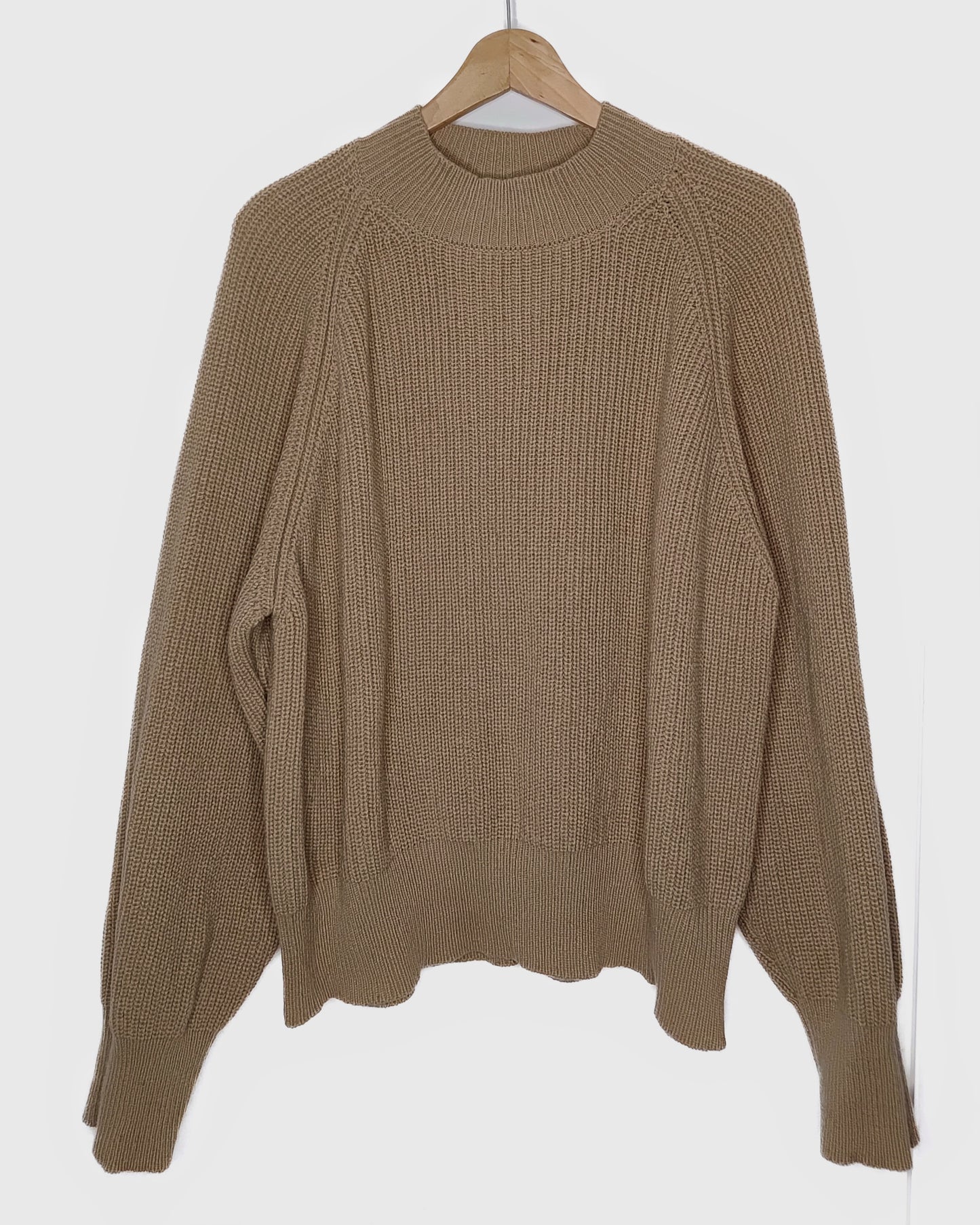 Sweater no.06 light camel